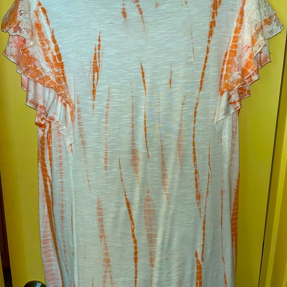 Top - Picture 2 of 5